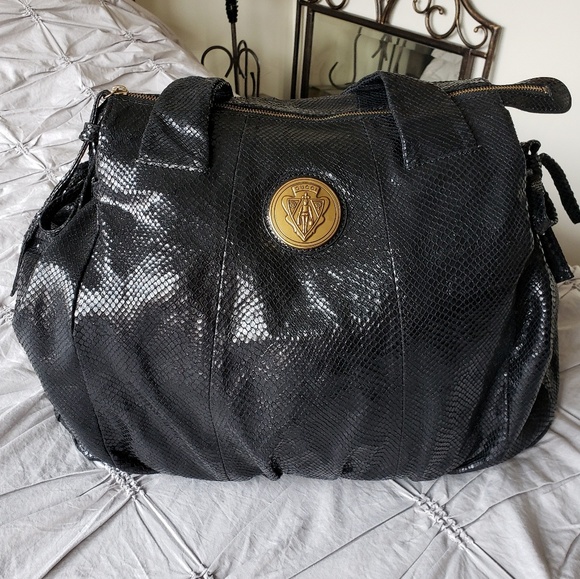 Gucci Handbags - GUCCI🐍AUTHENTIC CARRY ON HYSTERIA PYTHON